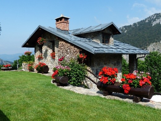 Alpine cabin