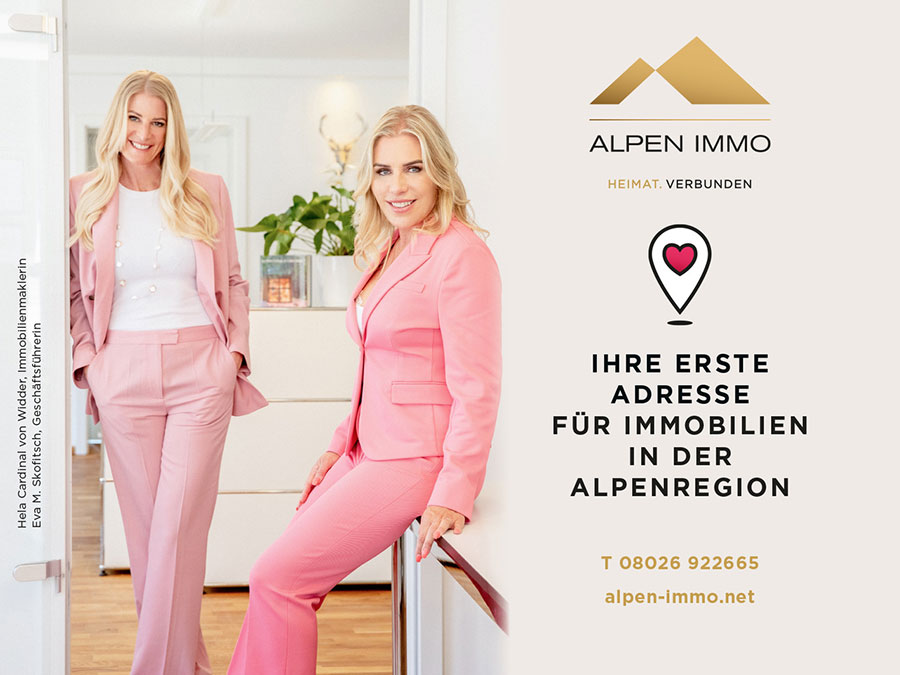 Werbebild von Alpen-Immo mit Inhaberin Eva Skofitsch