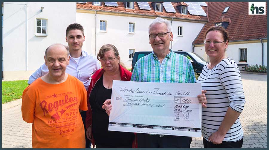 Spendenübergabe in Leuna, 'Haus am Hügel', Lebenshilfe Merseburg