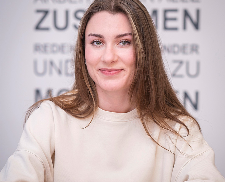Jana Wolff