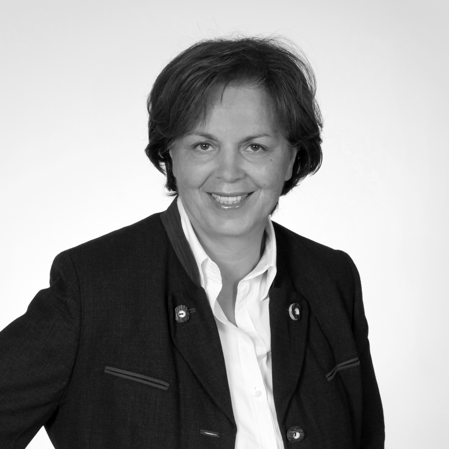 Karoline Spring - Raum Immobilien