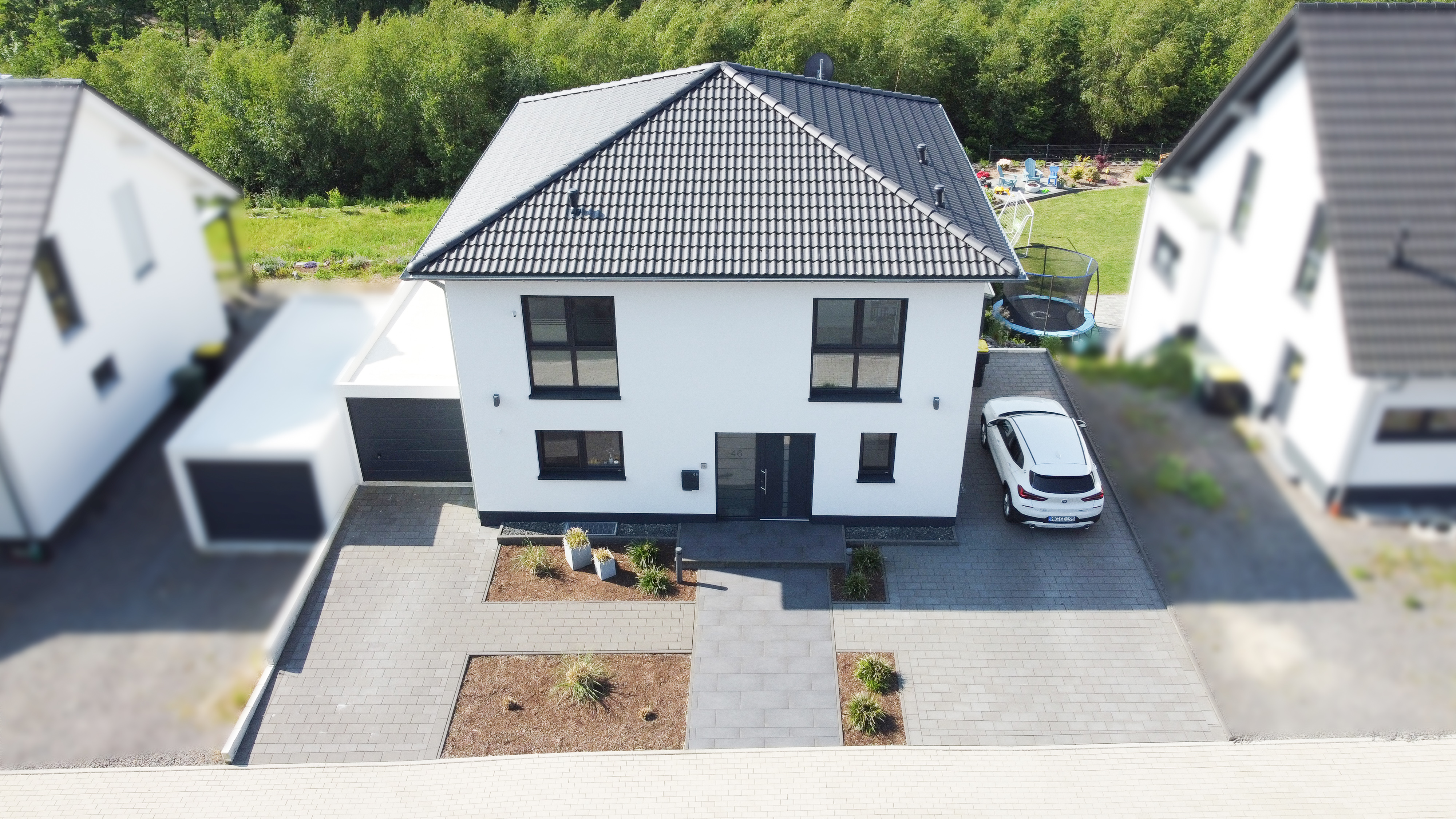 Innenhof mit Mehrfamilienhäusern