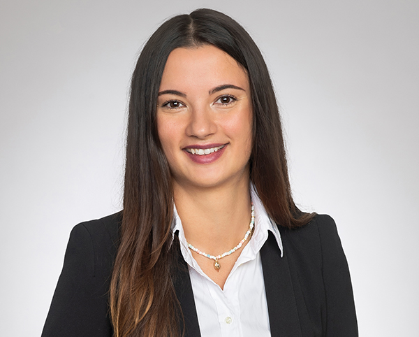 Goldinger-Immobilien-Kreuzlingen-Kristina-Razzino
